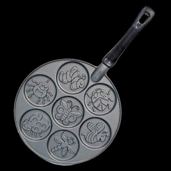 Nordic Ware Backyard Friends Silver Dollar Pancake Skillet 10 1/2" NonStick - Picture 2 of 5